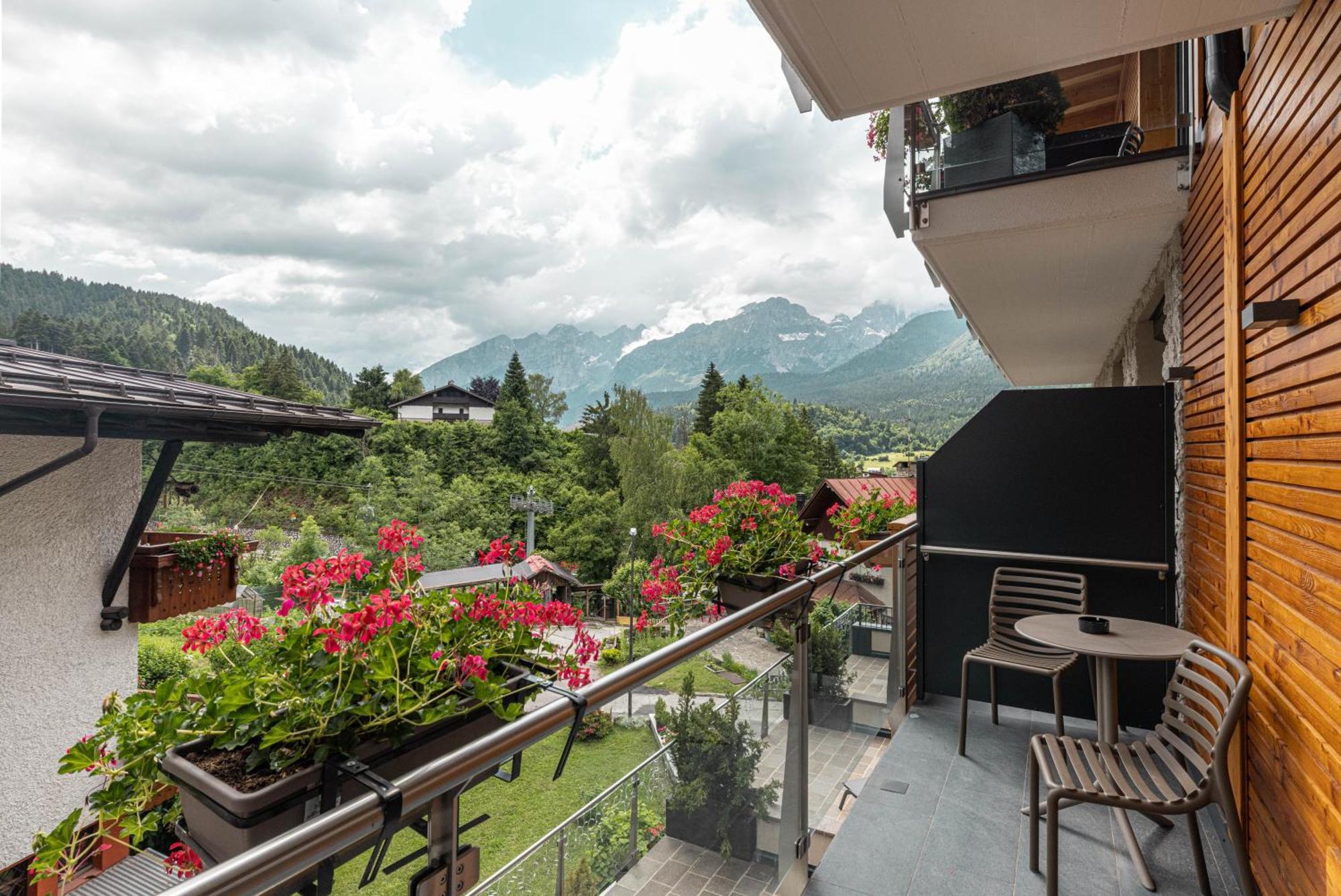 Hotel La Perla Андало Екстер'єр фото