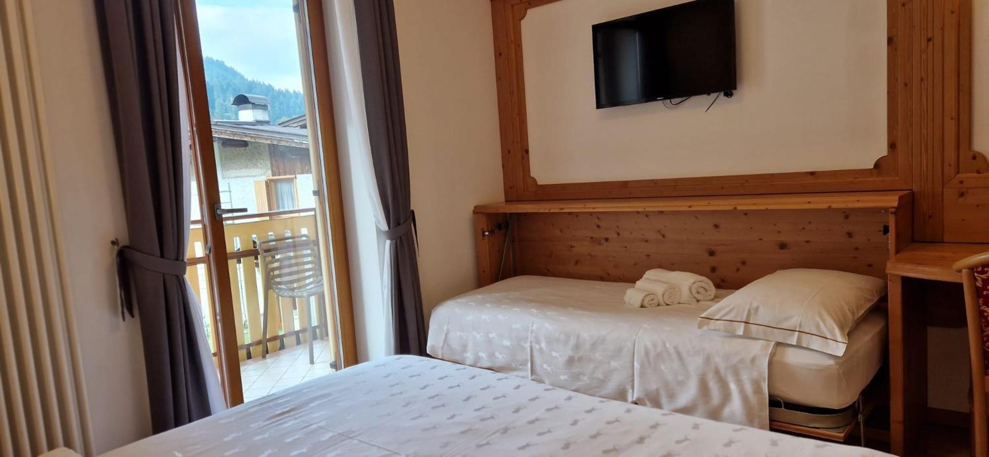 Hotel La Perla Андало Екстер'єр фото